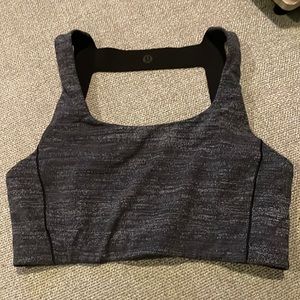 Lululemon sports bra size 8 - inner cups removed, great condition